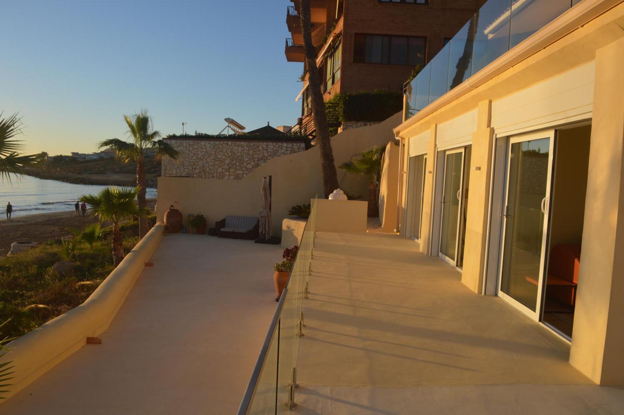 Excepcional Apartamento Amanecer Al Borde De Playa Y Mar, En Chalet Roquetes Alicante Exteriér fotografie
