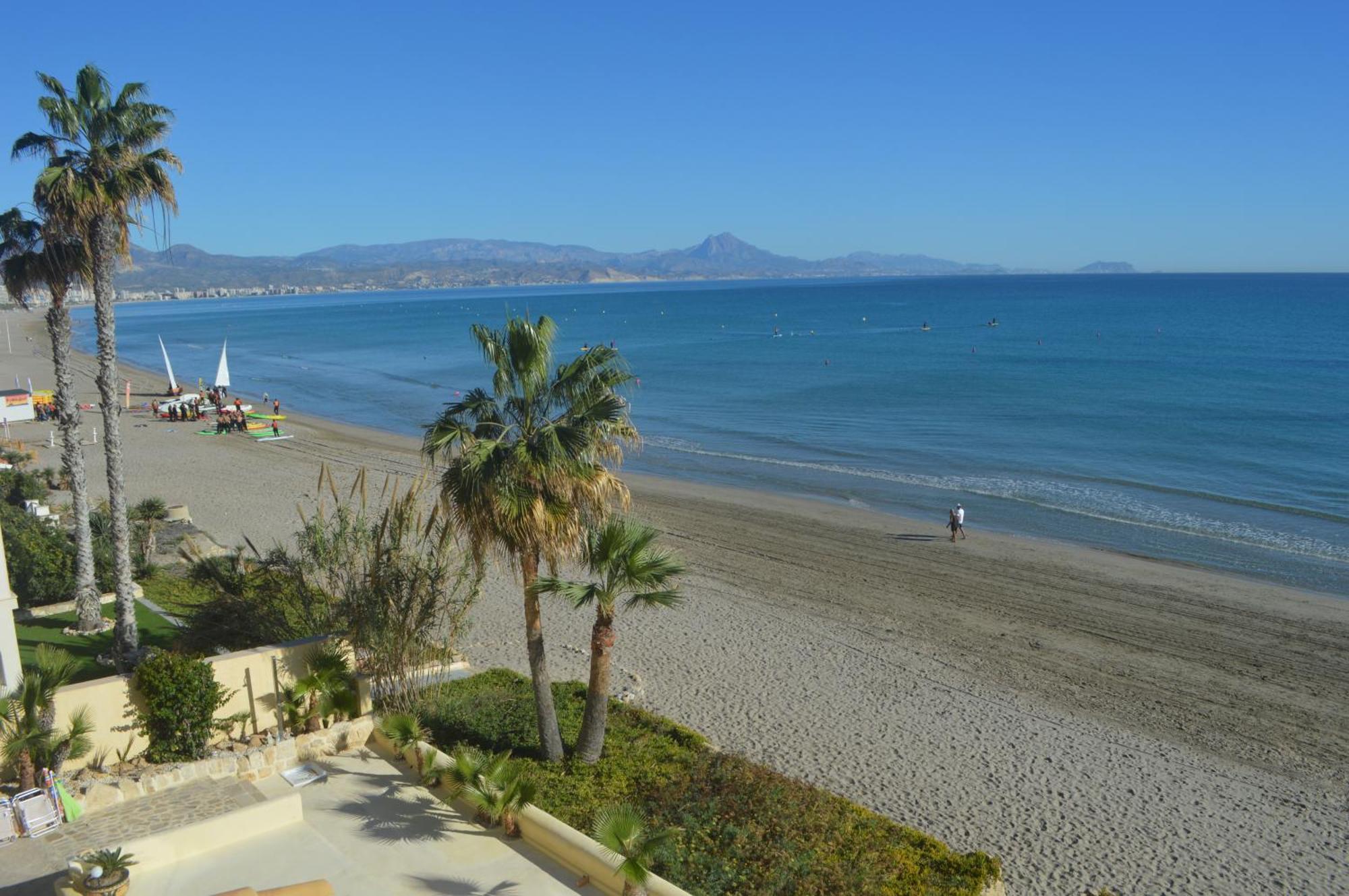 Excepcional Apartamento Amanecer Al Borde De Playa Y Mar, En Chalet Roquetes Alicante Exteriér fotografie